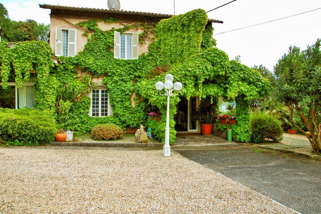 Hotel La Culla Del Lago Castel Gandolfo Exteriör bild