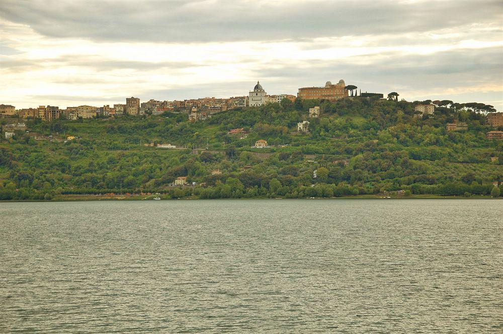 Hotel La Culla Del Lago Castel Gandolfo Exteriör bild